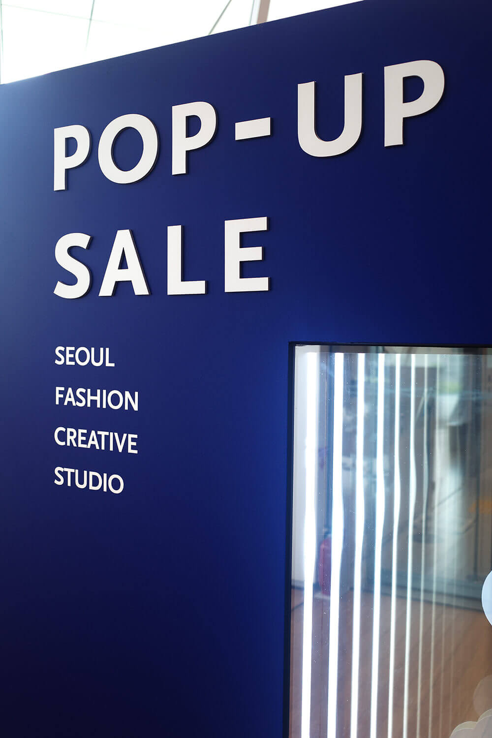The NAVY Magazine x SFCS Article 05. Pop Up Sale